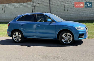 Внедорожник / Кроссовер Audi Q3 2016 в 