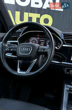 Позашляховик / Кросовер Audi Q3 2020 в 