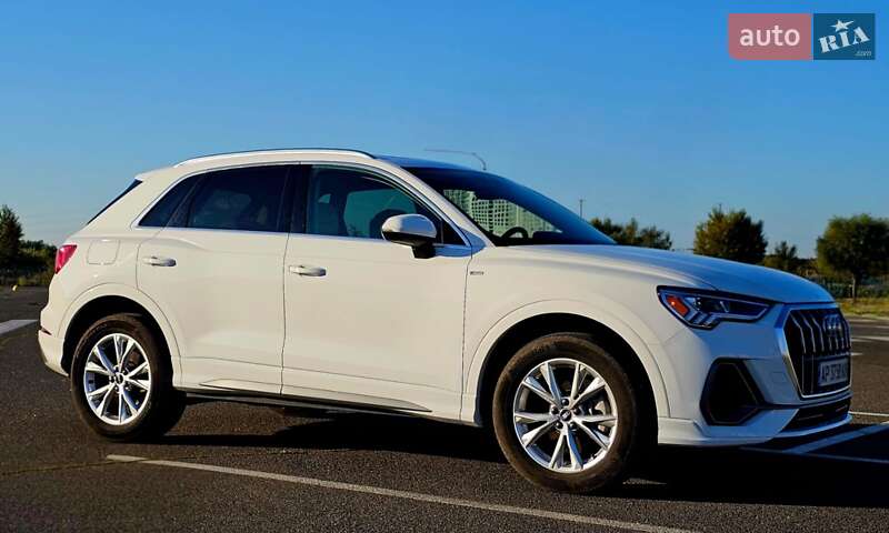 Позашляховик / Кросовер Audi Q3 2022 в Києві