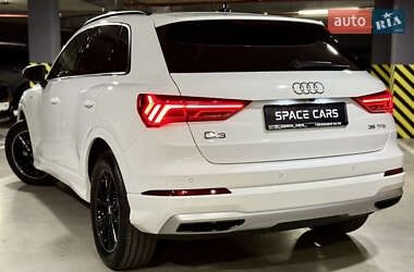 Внедорожник / Кроссовер Audi Q3 2022 в 