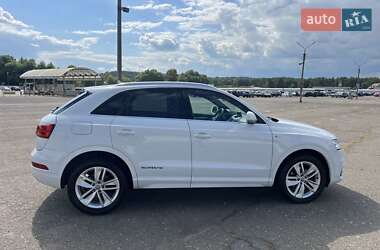 Внедорожник / Кроссовер Audi Q3 2016 в 