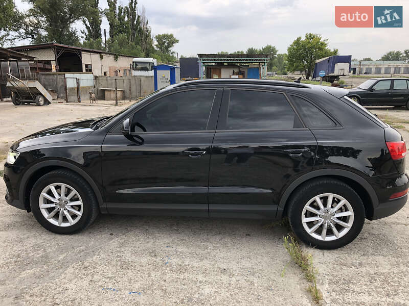 Внедорожник / Кроссовер Audi Q3 2017 в Светловодске