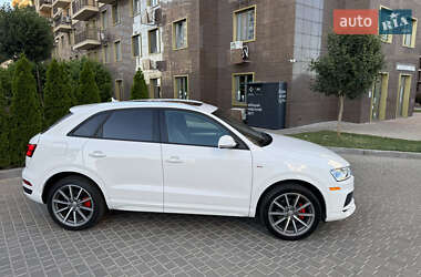 Внедорожник / Кроссовер Audi Q3 2017 в 