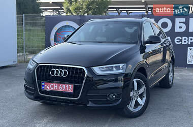 Внедорожник / Кроссовер Audi Q3 2015 в 