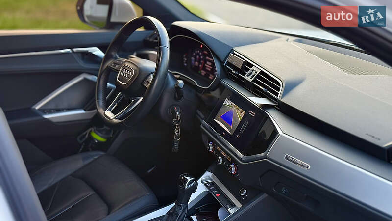 Позашляховик / Кросовер Audi Q3 2019 в Одесі фото 13 Позашляховик / Кросовер Audi Q3 2019 в Одесі