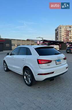 Внедорожник / Кроссовер Audi Q3 2016 в 