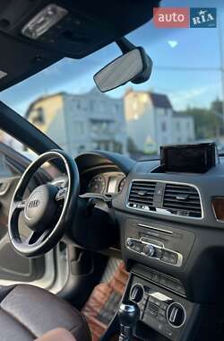 Внедорожник / Кроссовер Audi Q3 2016 в 
