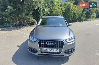 Позашляховик / Кросовер Audi Q3 2011 в Києві