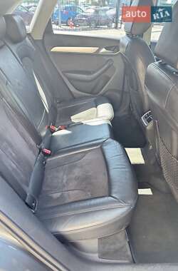Внедорожник / Кроссовер Audi Q3 2011 в 