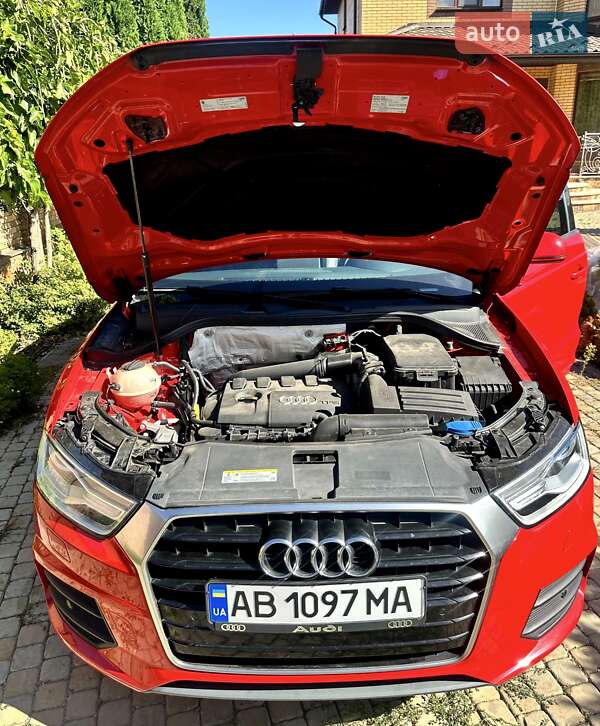 Позашляховик / Кросовер Audi Q3 2016 в Києві