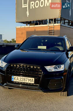 Внедорожник / Кроссовер Audi Q3 2016 в 