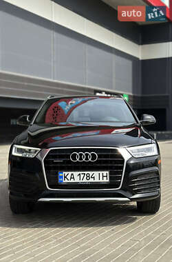 Позашляховик / Кросовер Audi Q3 2017 в Києві