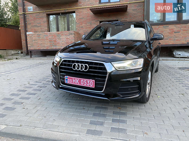 Внедорожник / Кроссовер Audi Q3 2017 в Тернополе