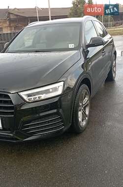 Позашляховик / Кросовер Audi Q3 2017 в 
