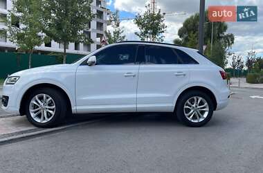 Внедорожник / Кроссовер Audi Q3 2013 в 