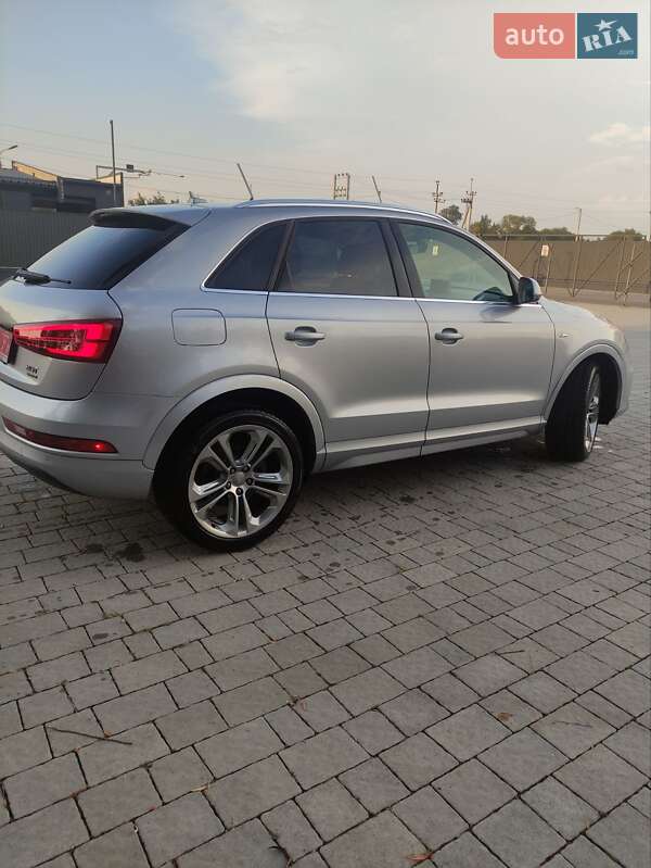 Внедорожник / Кроссовер Audi Q3 2018 в Львове