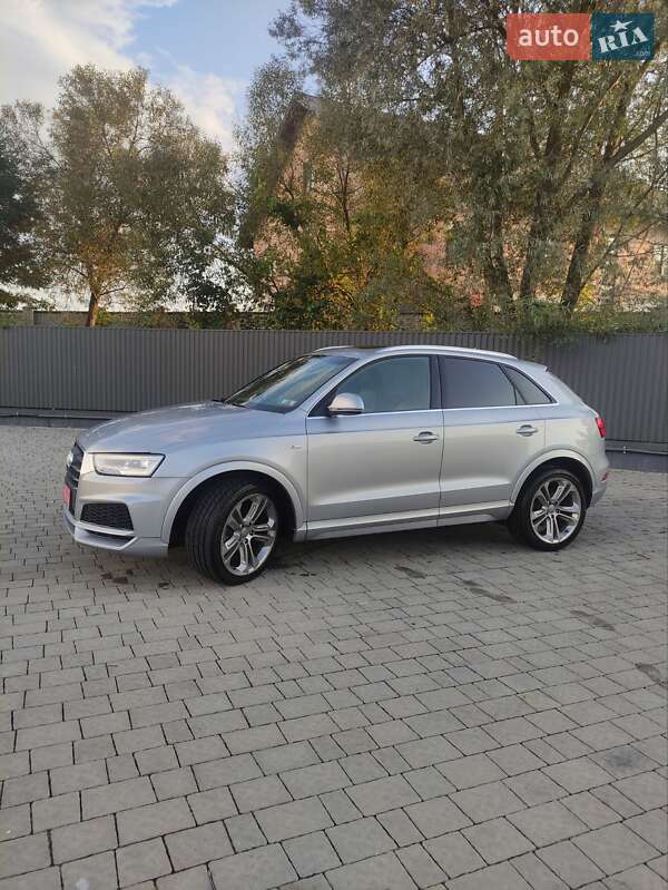 Внедорожник / Кроссовер Audi Q3 2018 в Львове