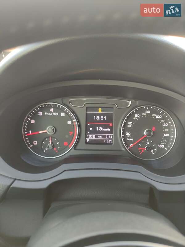 Внедорожник / Кроссовер Audi Q3 2018 в Львове