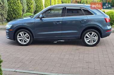 Внедорожник / Кроссовер Audi Q3 2016 в 
