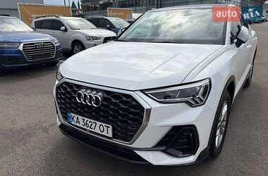 Внедорожник / Кроссовер Audi Q3 2024 в 