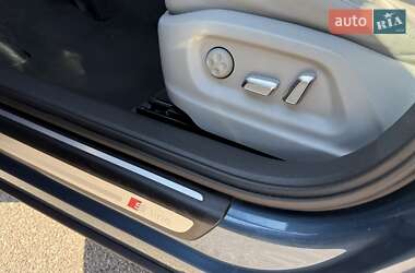 Внедорожник / Кроссовер Audi Q3 2018 в 
