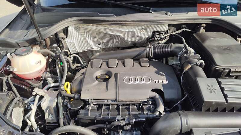 Позашляховик / Кросовер Audi Q3 2018 в Рівному