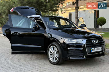 Позашляховик / Кросовер Audi Q3 2018 в 