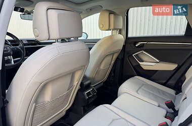 Внедорожник / Кроссовер Audi Q3 2019 в 