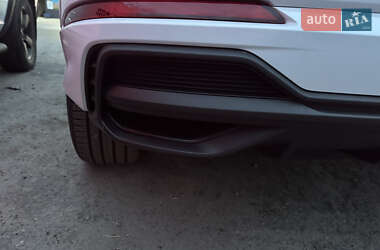 Внедорожник / Кроссовер Audi Q3 2024 в Киеве