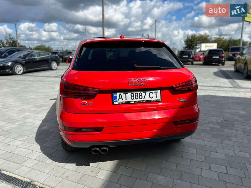 Внедорожник / Кроссовер Audi Q3 2017 в Ивано-Франковске