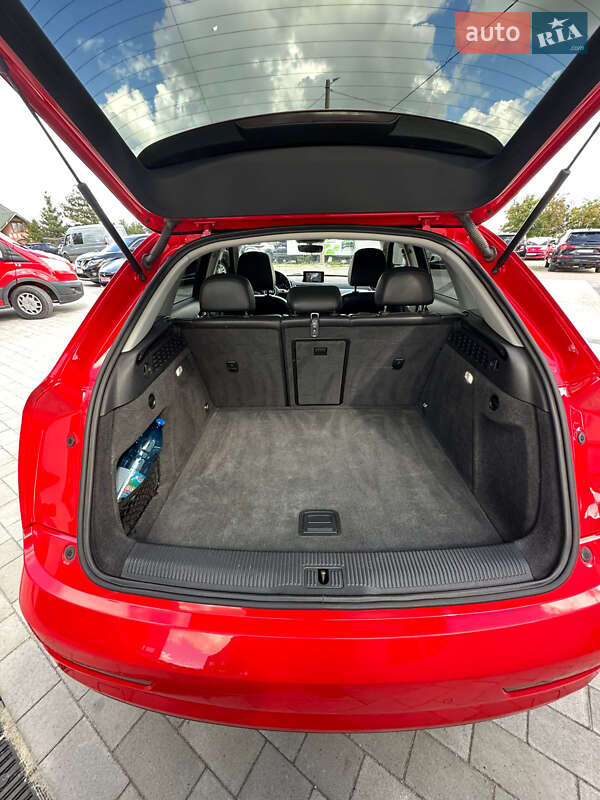 Внедорожник / Кроссовер Audi Q3 2017 в Ивано-Франковске