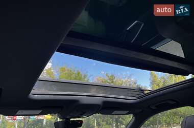 Внедорожник / Кроссовер Audi Q3 2020 в 