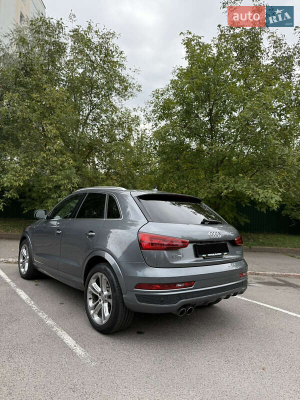 Внедорожник / Кроссовер Audi Q3 2016 в Виннице