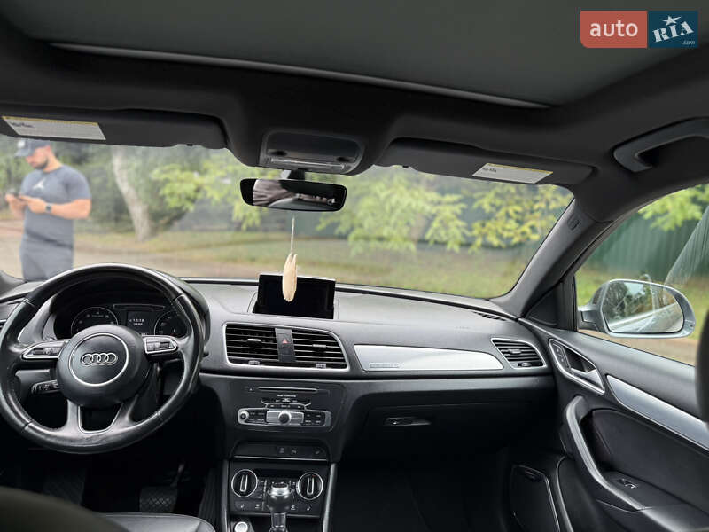 Внедорожник / Кроссовер Audi Q3 2016 в Виннице
