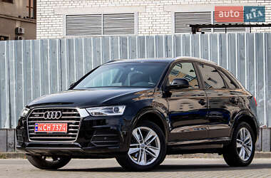 Внедорожник / Кроссовер Audi Q3 2016 в 