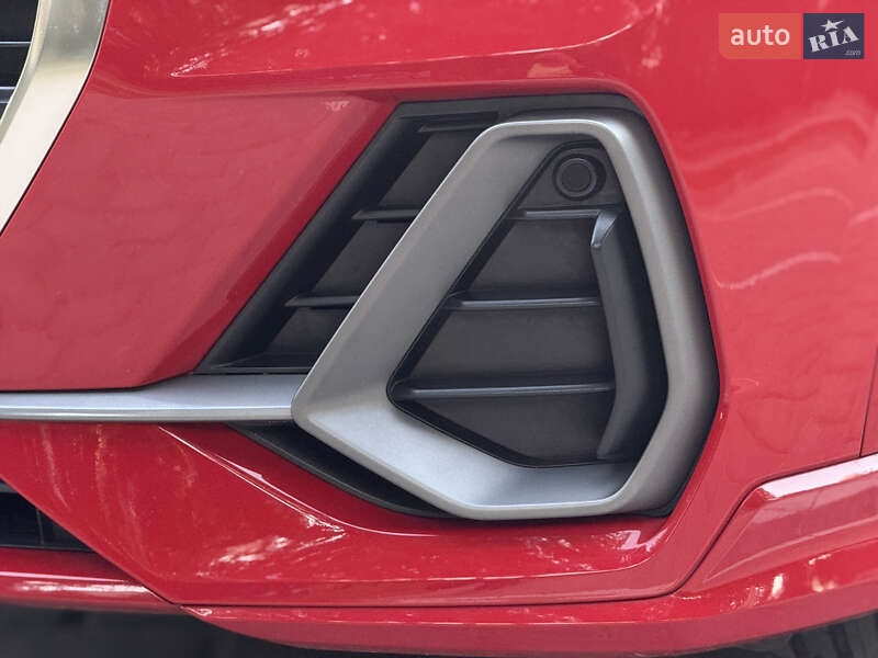 Позашляховик / Кросовер Audi Q3 2020 в Рівному фото 22 Позашляховик / Кросовер Audi Q3 2020 в Рівному