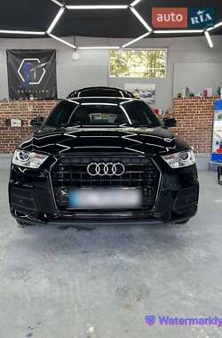 Внедорожник / Кроссовер Audi Q3 2016 в Львове