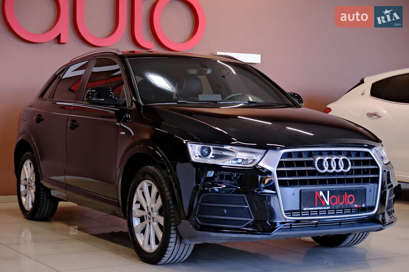 Внедорожник / Кроссовер Audi Q3 2018 в Одессе