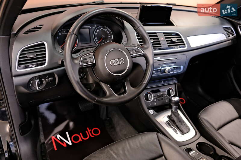 Внедорожник / Кроссовер Audi Q3 2018 в Одессе