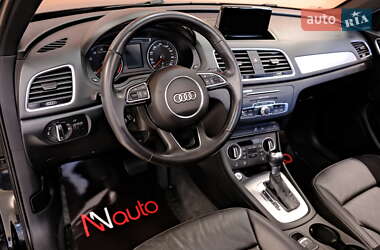 Позашляховик / Кросовер Audi Q3 2018 в 