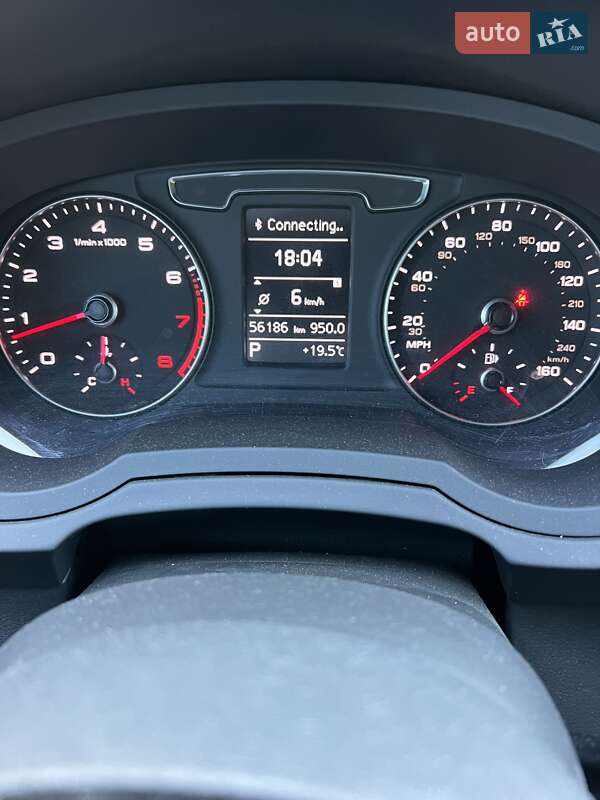 Внедорожник / Кроссовер Audi Q3 2018 в Луцке