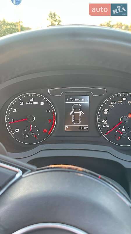 Внедорожник / Кроссовер Audi Q3 2017 в Виннице