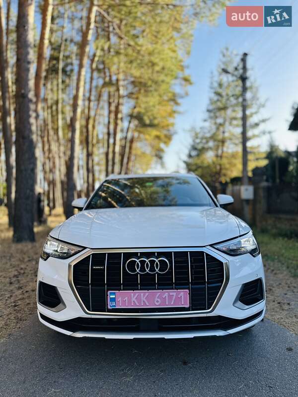Внедорожник / Кроссовер Audi Q3 2019 в Лубнах