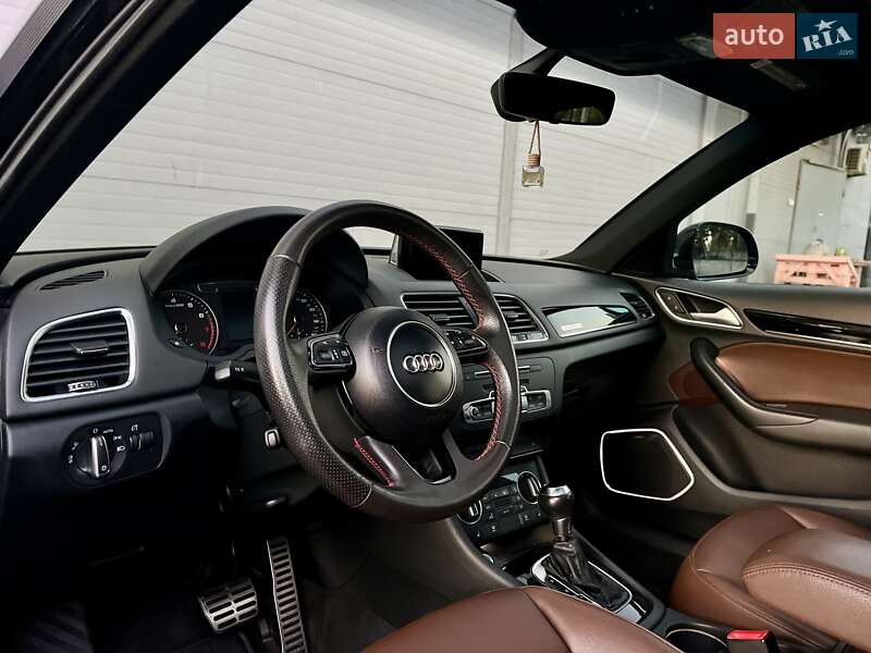 Внедорожник / Кроссовер Audi Q3 2016 в Одессе