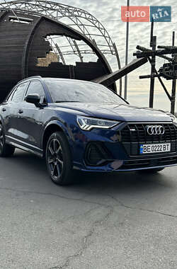 Внедорожник / Кроссовер Audi Q3 2024 в 