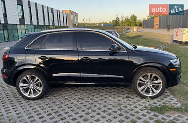 Внедорожник / Кроссовер Audi Q3 2014 в Хмельницком