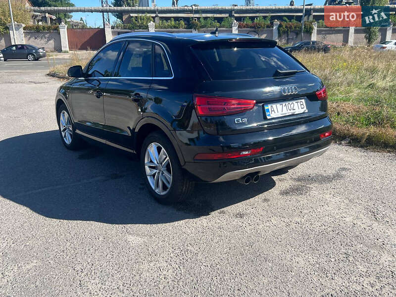 Позашляховик / Кросовер Audi Q3 2015 в Києві