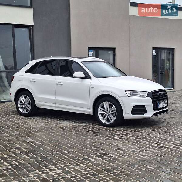 Внедорожник / Кроссовер Audi Q3 2017 в Тернополе