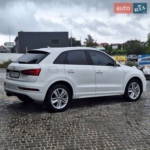 Внедорожник / Кроссовер Audi Q3 2017 в Тернополе