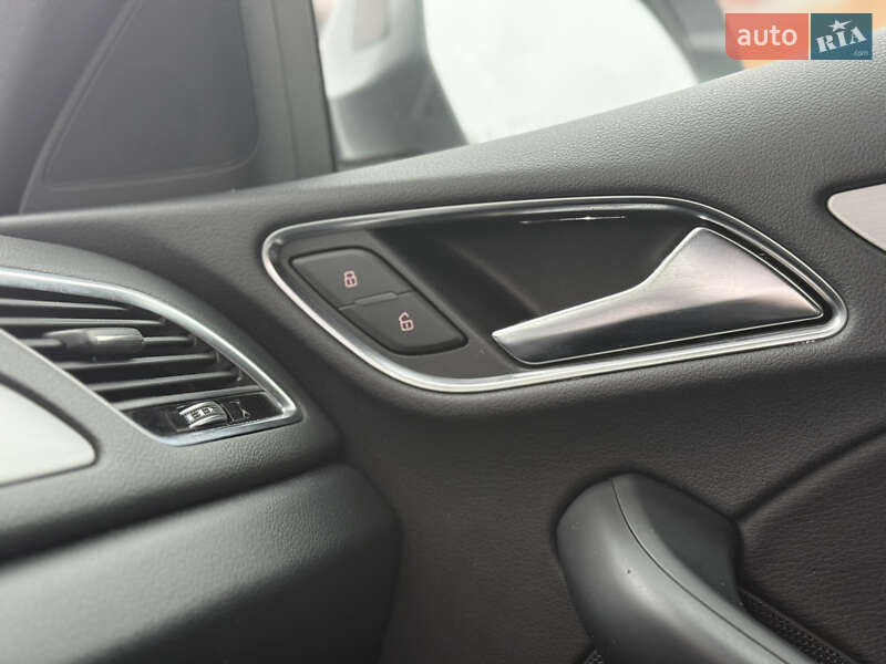 Внедорожник / Кроссовер Audi Q3 2015 в Самборе фото 35 Внедорожник / Кроссовер Audi Q3 2015 в Самборе
